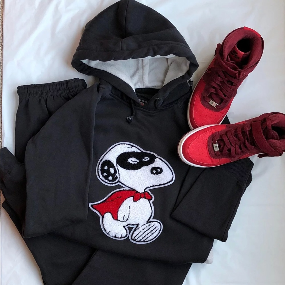 Women’s Snoopy Fleece 2 Pc Pant Set